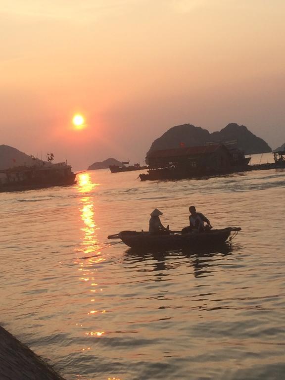 Thanh Tung Hotel Cat Ba Island Ngoại thất bức ảnh