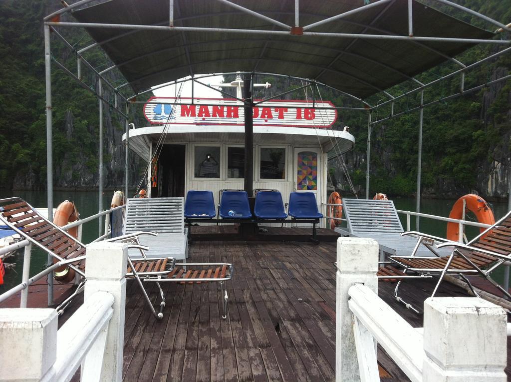 Thanh Tung Hotel Cat Ba Island Ngoại thất bức ảnh